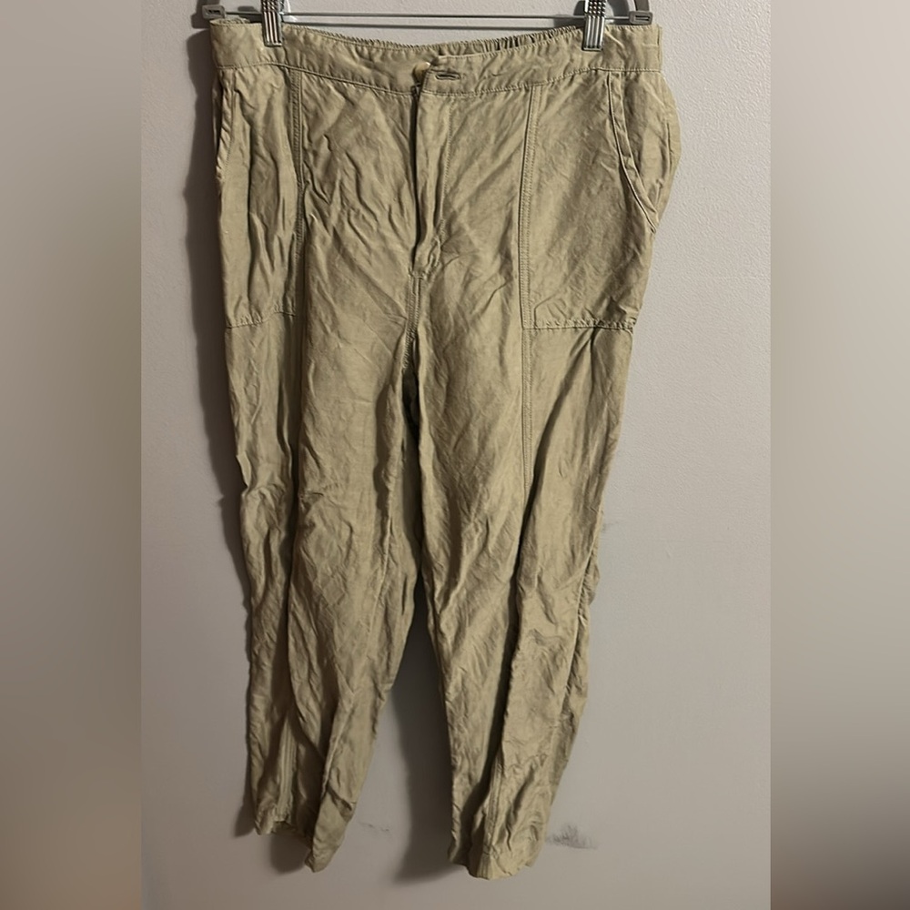 Linen blend Capri pants